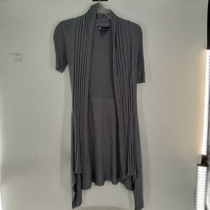 CHELSEA AND THEODORE SMALL GRAY LONG SWEATER DUSTER OVERLAY